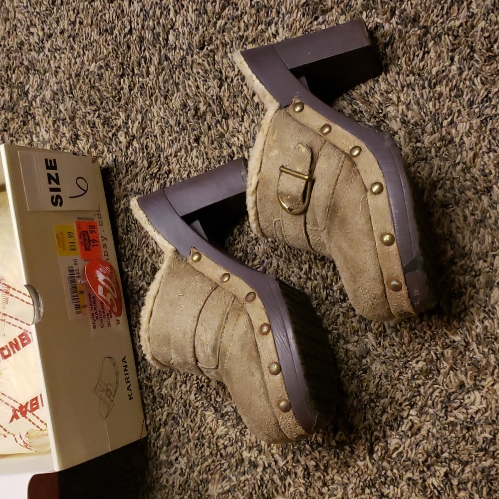 Union Bay clogs